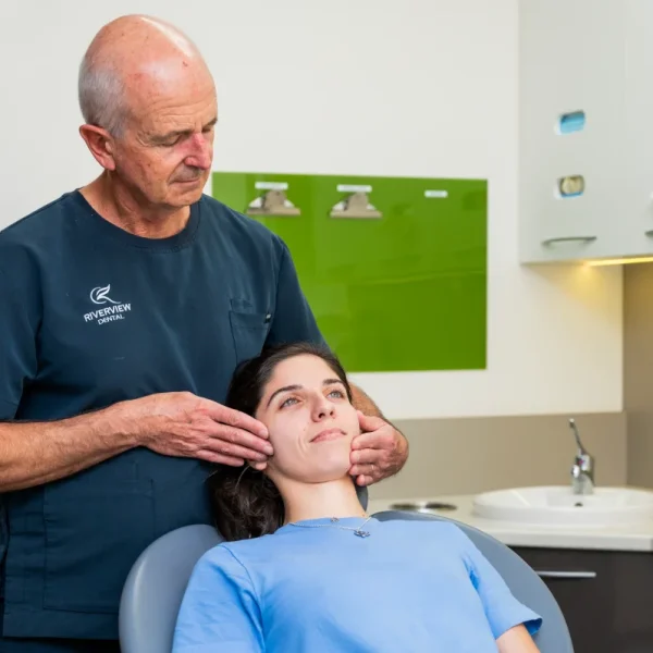 dr stuart malone examining patient riverview dental shepparton vic 168