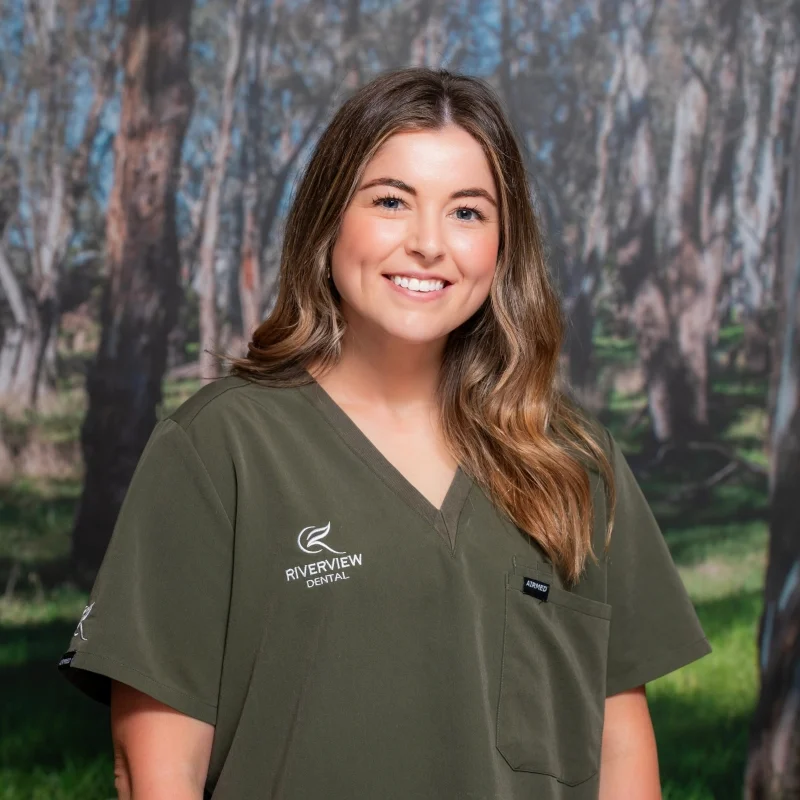 dental assistant a professional headshot riverview dental shepparton vic 001