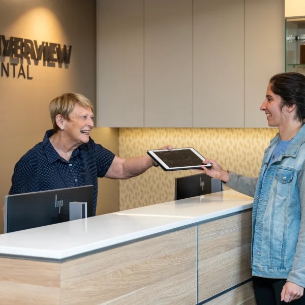 isabelle biram welcoming patient in waiting room riverview dental shepparton vic 186