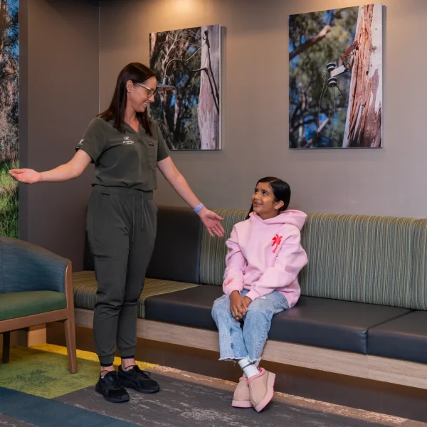 renae loobey welcoming child in waiting room riverview dental shepparton vic 120